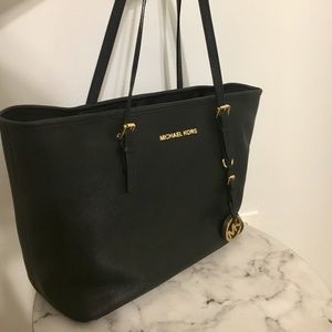 Michael Kors Tote